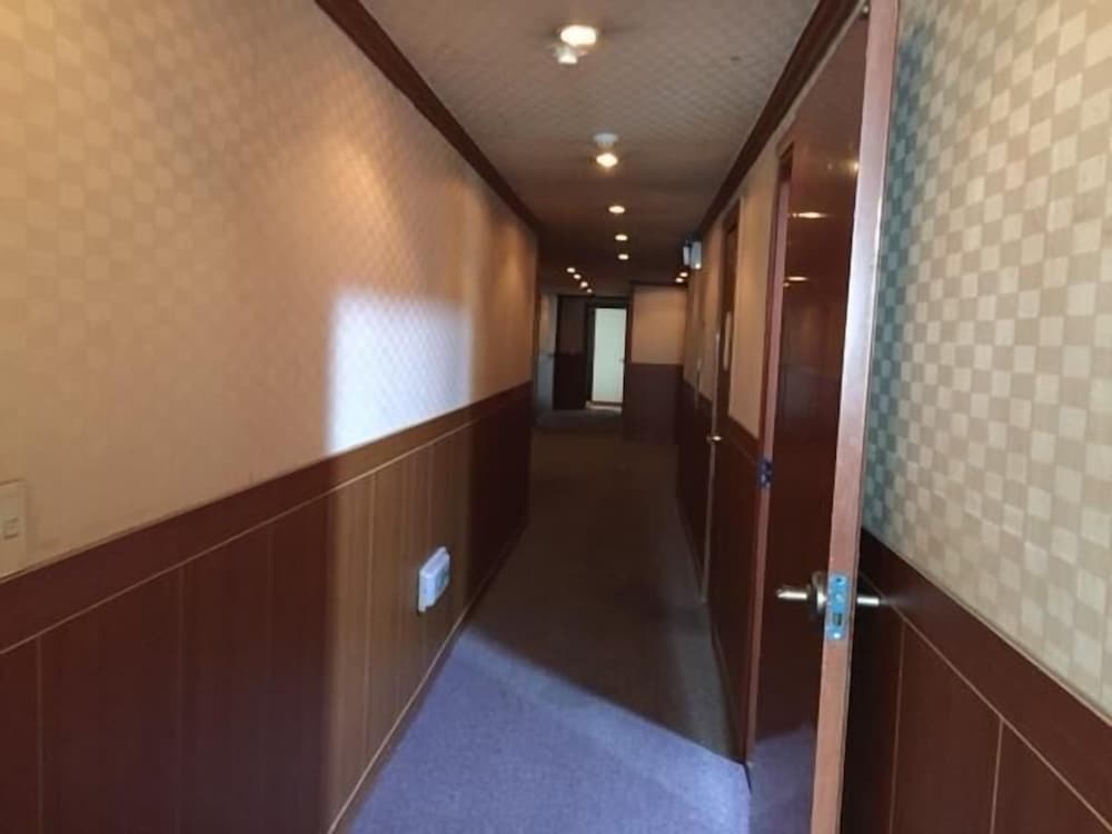 prince motel