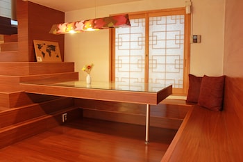 hanso presidential suite hanok hotel