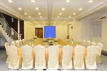 hotel grand united ahlone branch