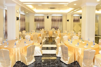 hotel grand united ahlone branch