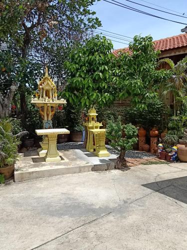 sukhothai
