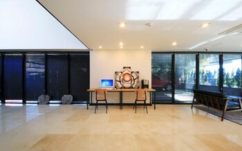 hotel yeon