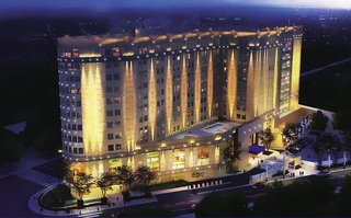 Steigenberger Hotel El Tahrir,Near Egyptian Museum,4 star