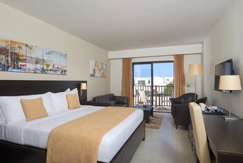 melia llana beach resort and spa