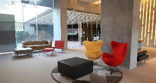 B Hotel Quezon City,Manila>>Makati,4 star