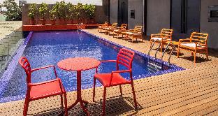 B Hotel Quezon City,Manila>>Makati,4 star