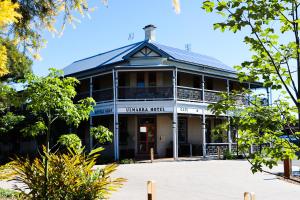 ulmarra hotel