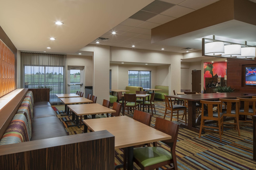 fairfield inn and suites by marriott batesville