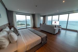 long thuan hotel and resort