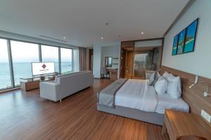 long thuan hotel and resort