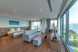 long thuan hotel and resort