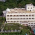 hotel hilltop palace