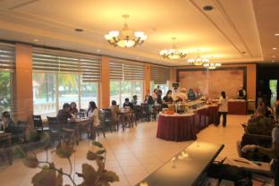 vista marina hotel and resort