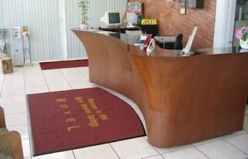 warm mineral springs motel