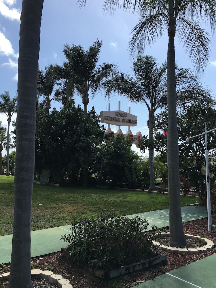 warm mineral springs motel