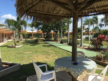 warm mineral springs motel