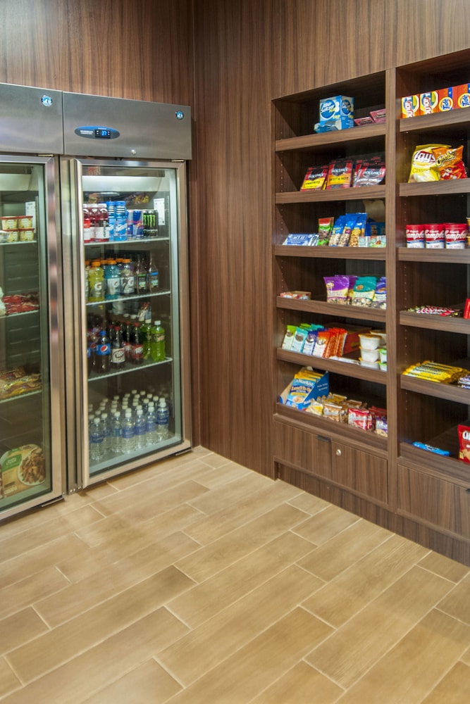 fairfield inn and suites san antonio brooks city base