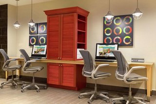 home2 suites by hilton alexandria