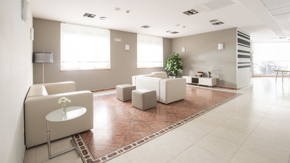 hotel isabel de segura