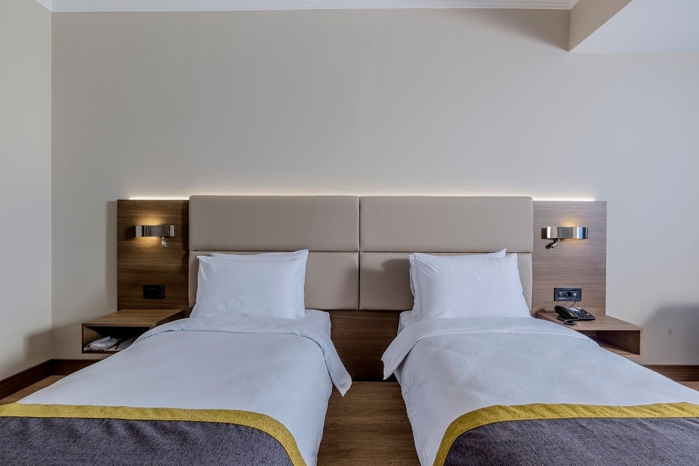 nearport hotel