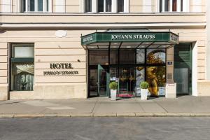 Hotel Johann Strauss,Favoritenstrasse 12,4 star