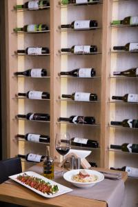 Nova Hotel Yerevan,Geghanist>>Yerevan,4 star