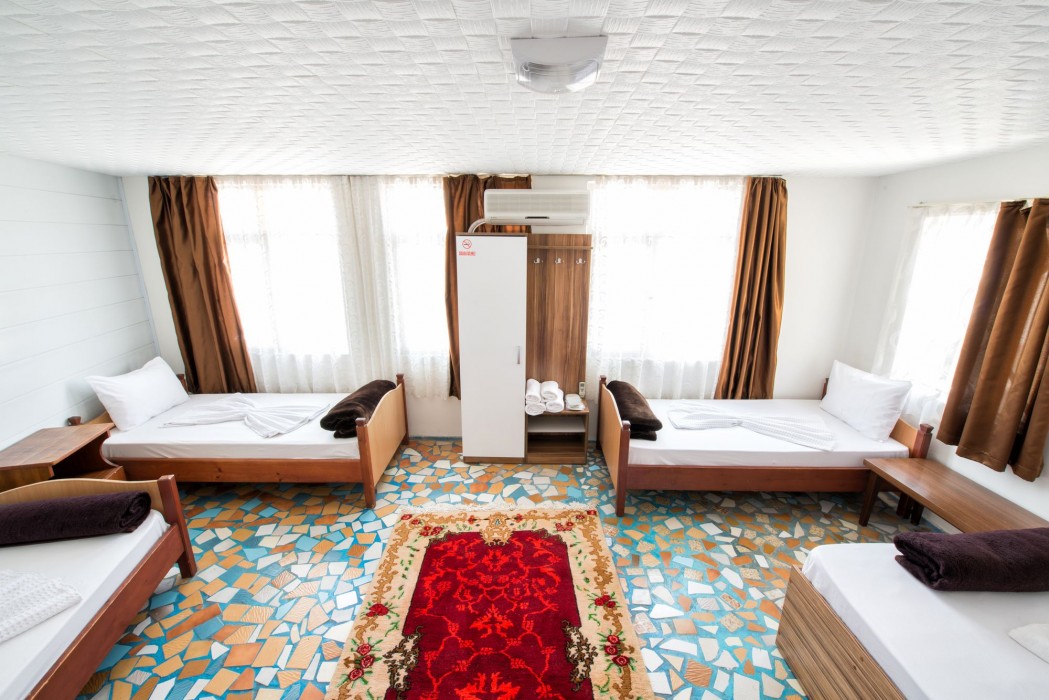 yellow rose pansiyon