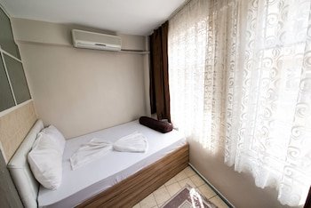 yellow rose pansiyon