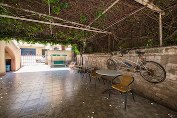 yellow rose pansiyon