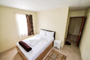 yellow rose pansiyon