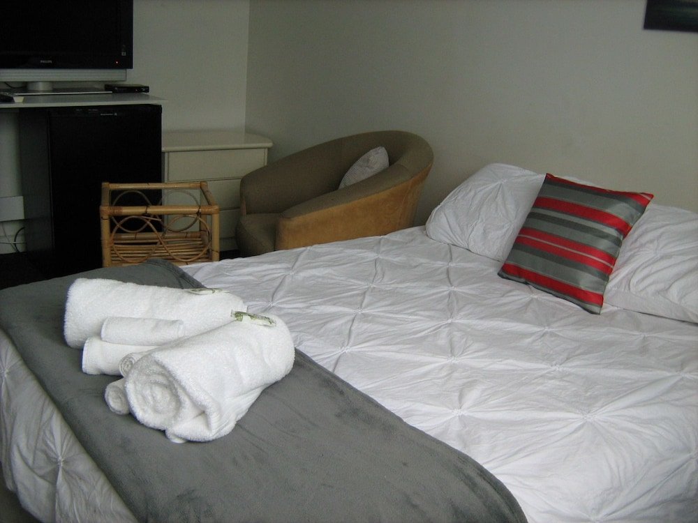 Downtown Backpackers,Nelson Region>>Nelson,2 star