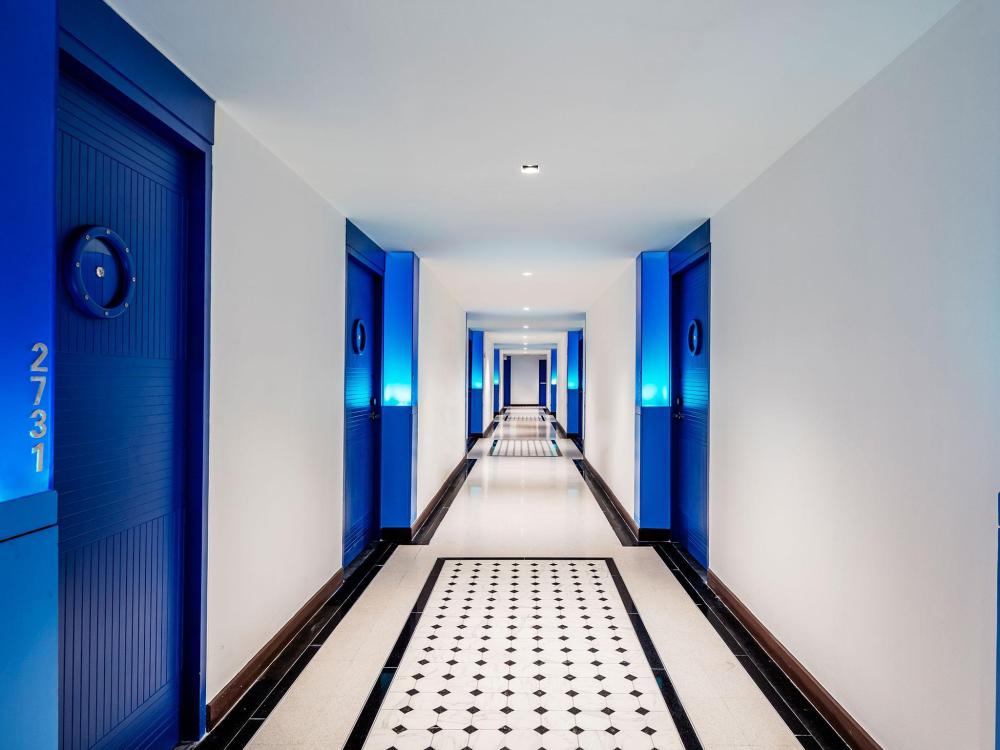 a one new wing hotel