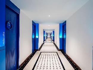 a one new wing hotel