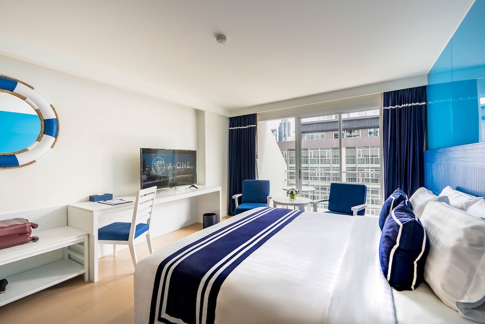 a one new wing hotel