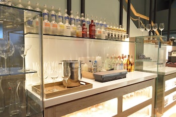 a one the royal cruise hotel pattaya