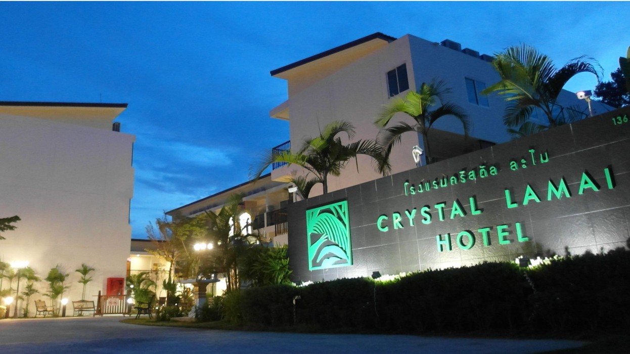crystal lamai hotel