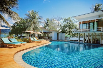 resolution resort