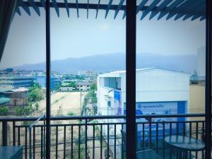 rinrada loft resident