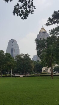 23 ava at saladaeng