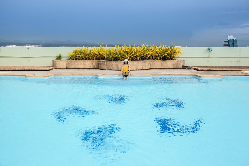 lee gardens plaza hotel hat yai