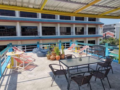 mypatong social hostel