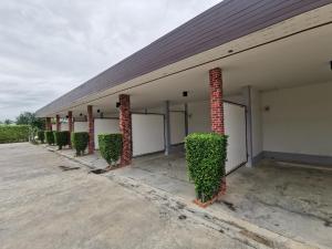 happy field resort cha am