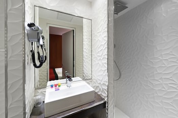 hotel les jardins de montmartre