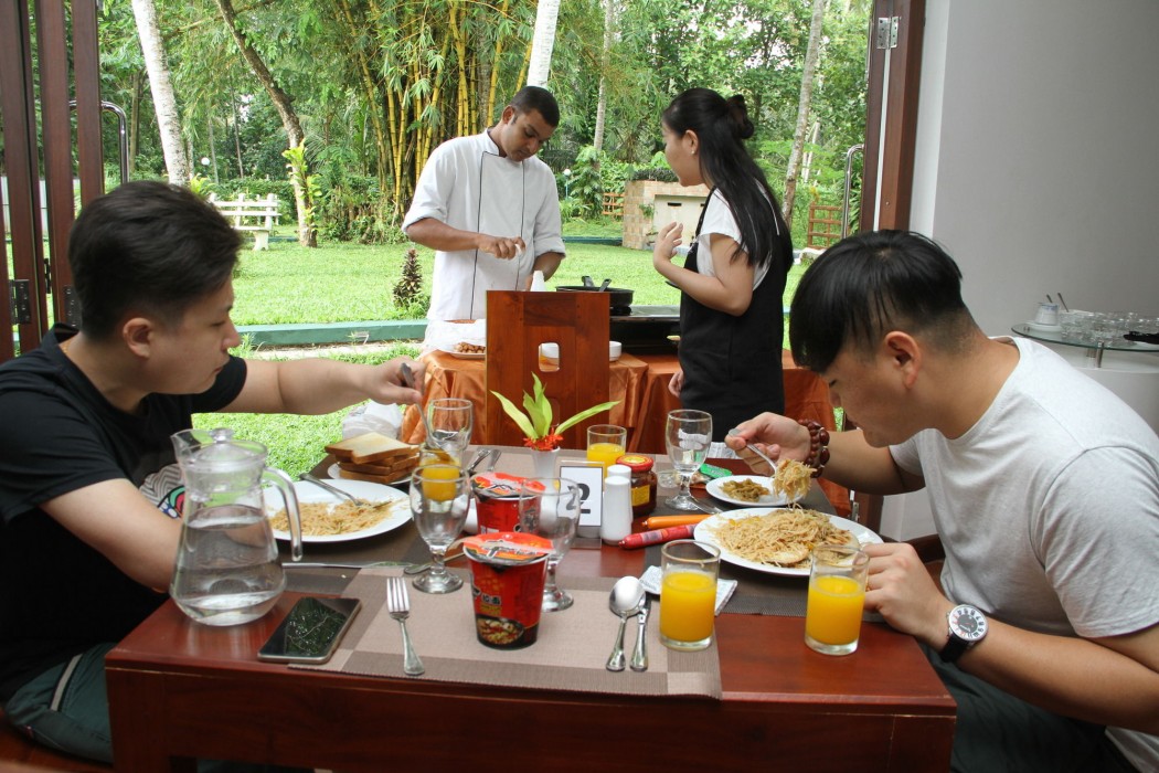 oreeka katunayake airport transit hotels