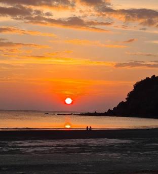 Frog Beach House,Near La Fossa Beach,3 star