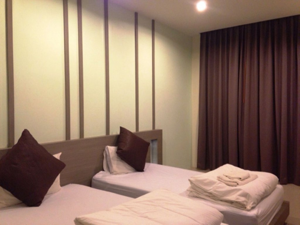 aurora resort kanchanaburi