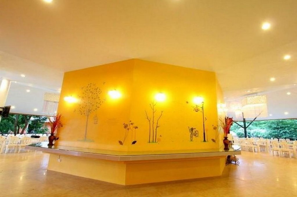 aurora resort kanchanaburi