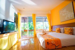 aurora resort kanchanaburi