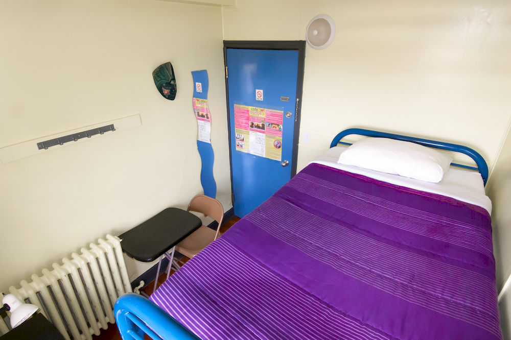 ocean island inn backpackers suites hostel