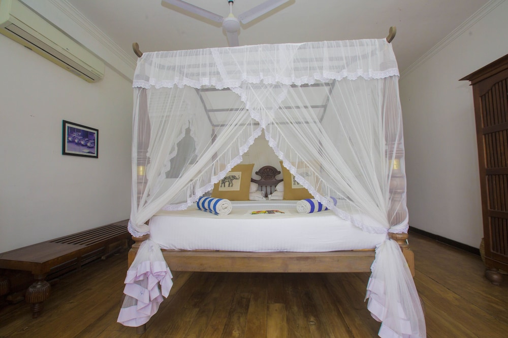 sea world boutique hotel